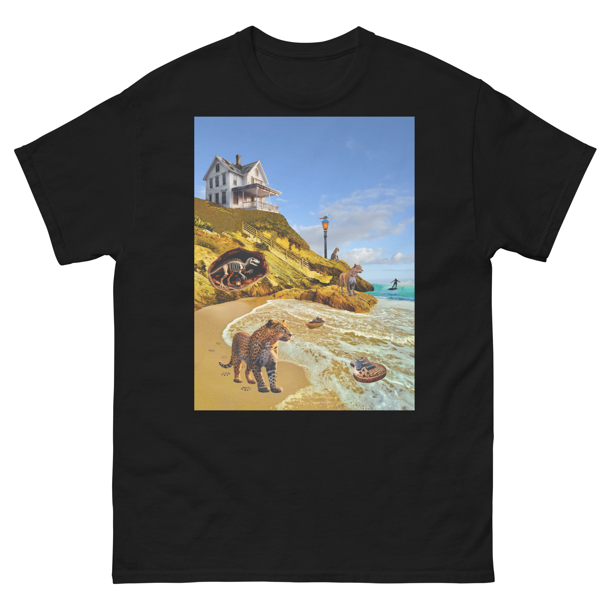 T-shirt with coastal house and animals print