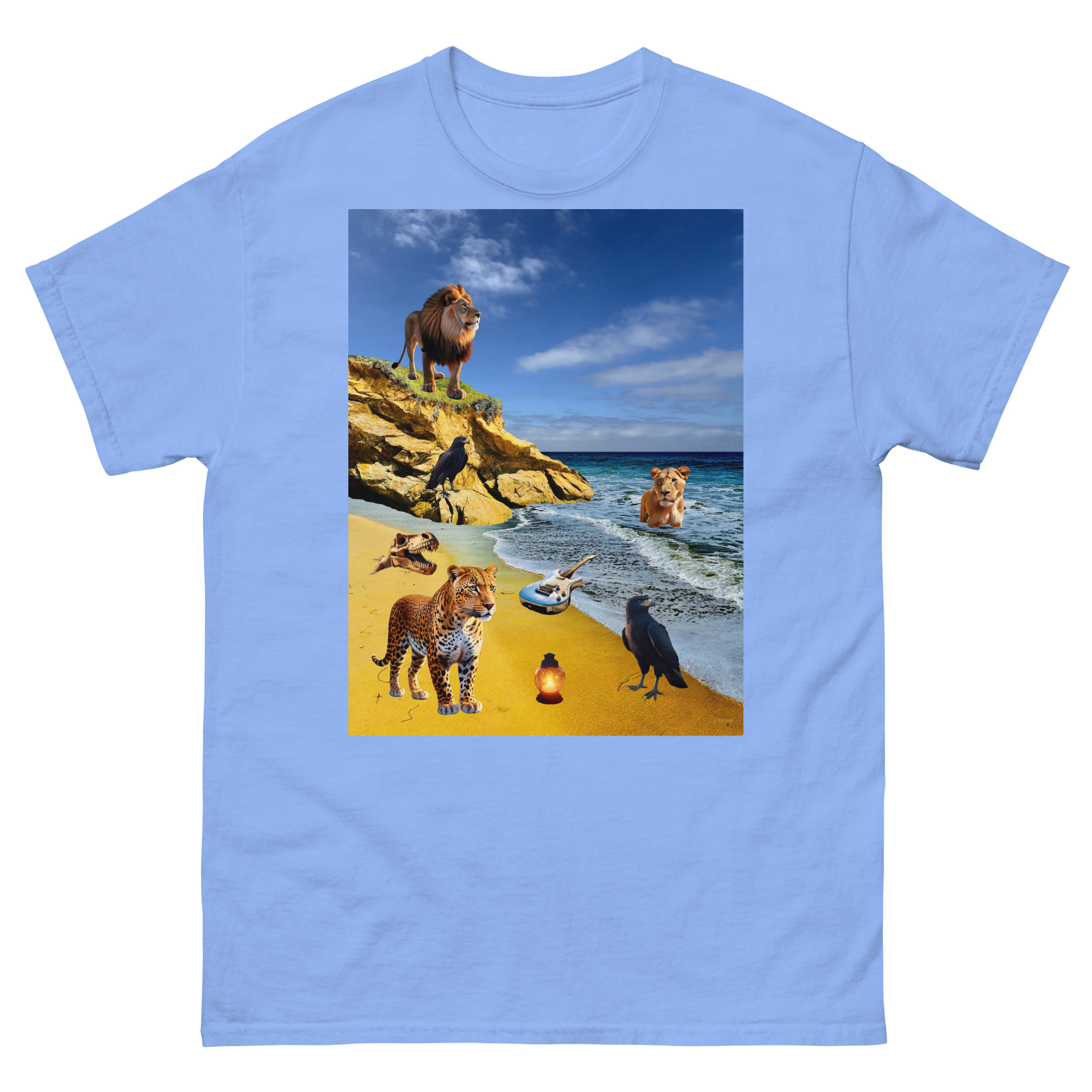 T-shirt with wild animals beach collage