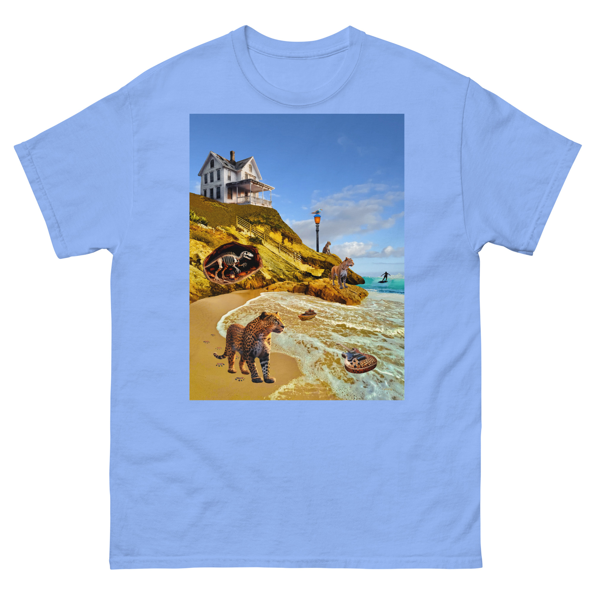 Light blue t-shirt with coastal house and leopards